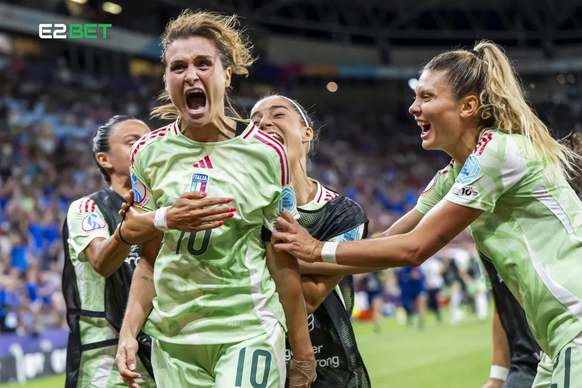 Cristiana Girelli Scores 90th-Minute Winner vs Norway

